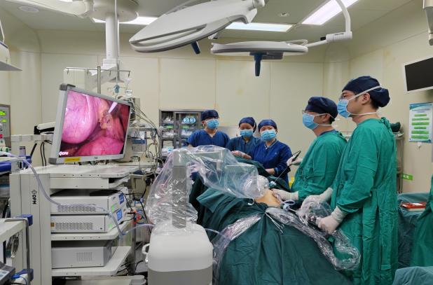 赶超世界医学 国产磁锚定牵引设备即将上市